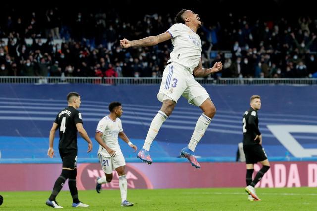 kaiyun-【西甲】本泽马失点+伤退米利唐绝平 皇马2-2埃尔切